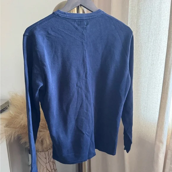 Polo by Ralph Lauren Men's Deep Blue Long Sleeve Tee - Picture 5 of 7